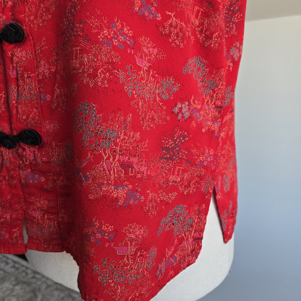 Clio Vintage 80s Red Rayon Top with Oriental Print - Picture 5 of 11